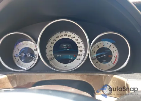 2014 Mercedes-Benz E 350 z USA, uszkodzony, nr VIN WDDHF5KB2EA901598